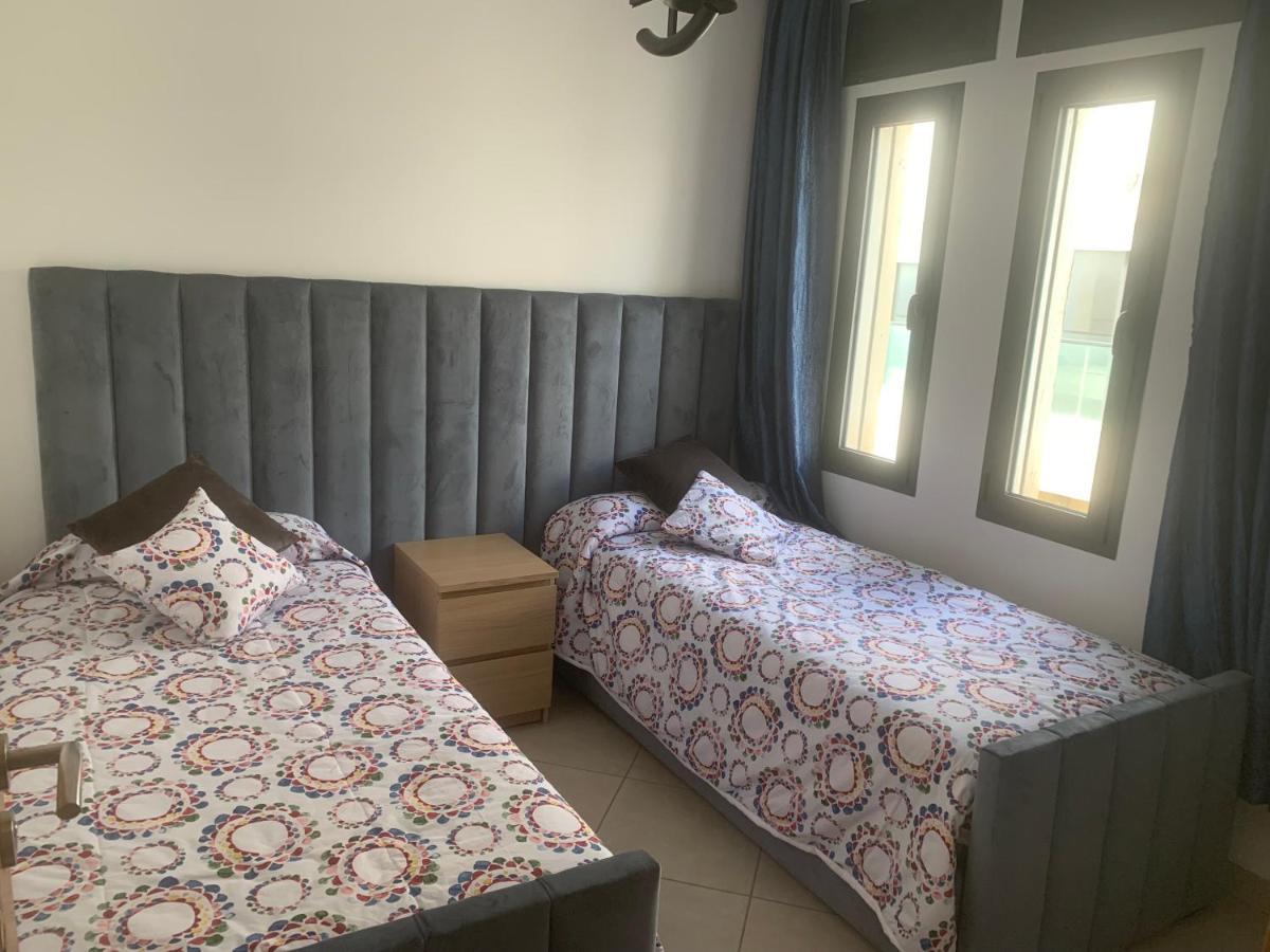Beachfront High Standard Flat Мартиль Экстерьер фото
